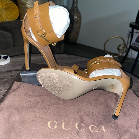 GUCCI Draya Pumps - worn only a few times.. in great condition .. size 36 - Picture 2 of 3
